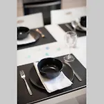 Fofi's Elegant