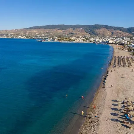 Fofi's Elegant * 코스 타운