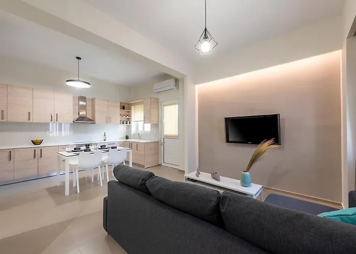 Fofi's Elegant Apartman